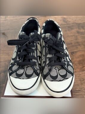 Coach Black & Gray Signature Logo Lace-Up Sneakers